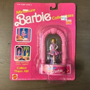 VTG 1990 Barbie Miniature Figure Collectible Sensations Barbie 1988 New In Pack
